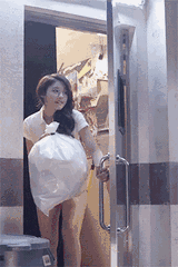 搞笑GIF图片出处,笑破肚皮！揭秘搞笑GIF图片背后的爆笑出处  第3张