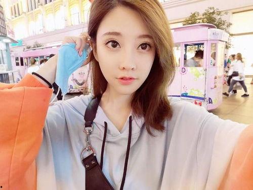 冯提莫的生活照,镜头背后的生活点滴  第2张