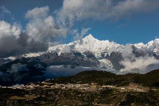 香格里拉背景图,秘境天堂的画卷展开  第3张