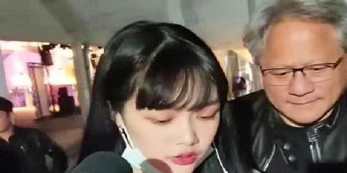 女主播晚上随机找路人,女主播随机邂逅神秘路人的奇遇记